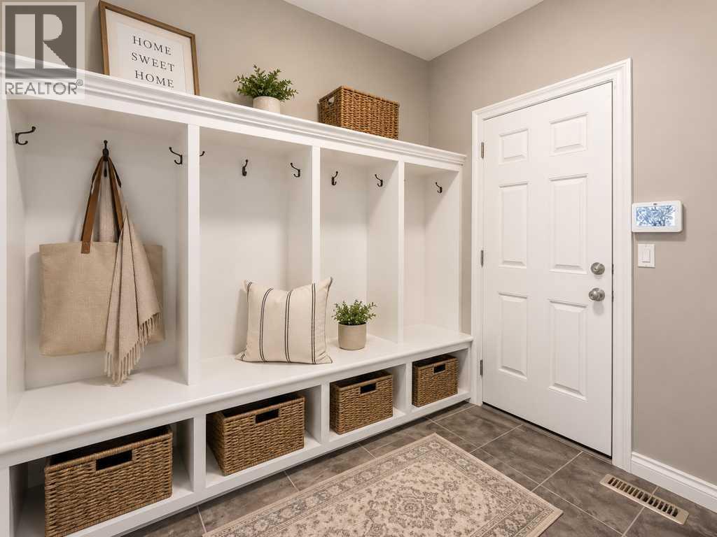 23 Aspen Summit Mount SW, Calgary, Alberta  T3H 0R4 - Photo 20 - A2308665