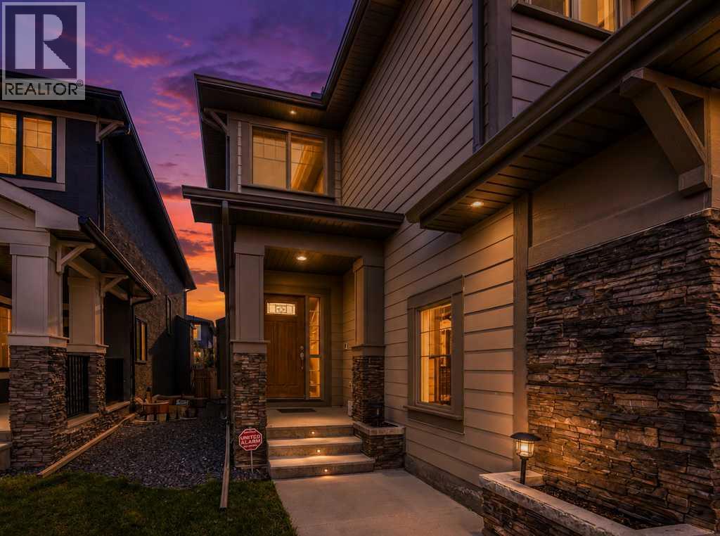23 Aspen Summit Mount SW, Calgary, Alberta  T3H 0R4 - Photo 2 - A2308665