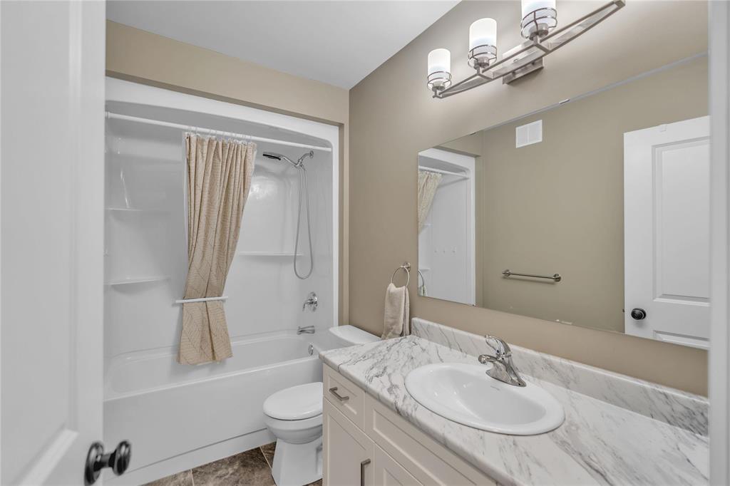 150 Pth 52 Highway, Mitchell, Manitoba  R5G 1H3 - Photo 12 - 202611111