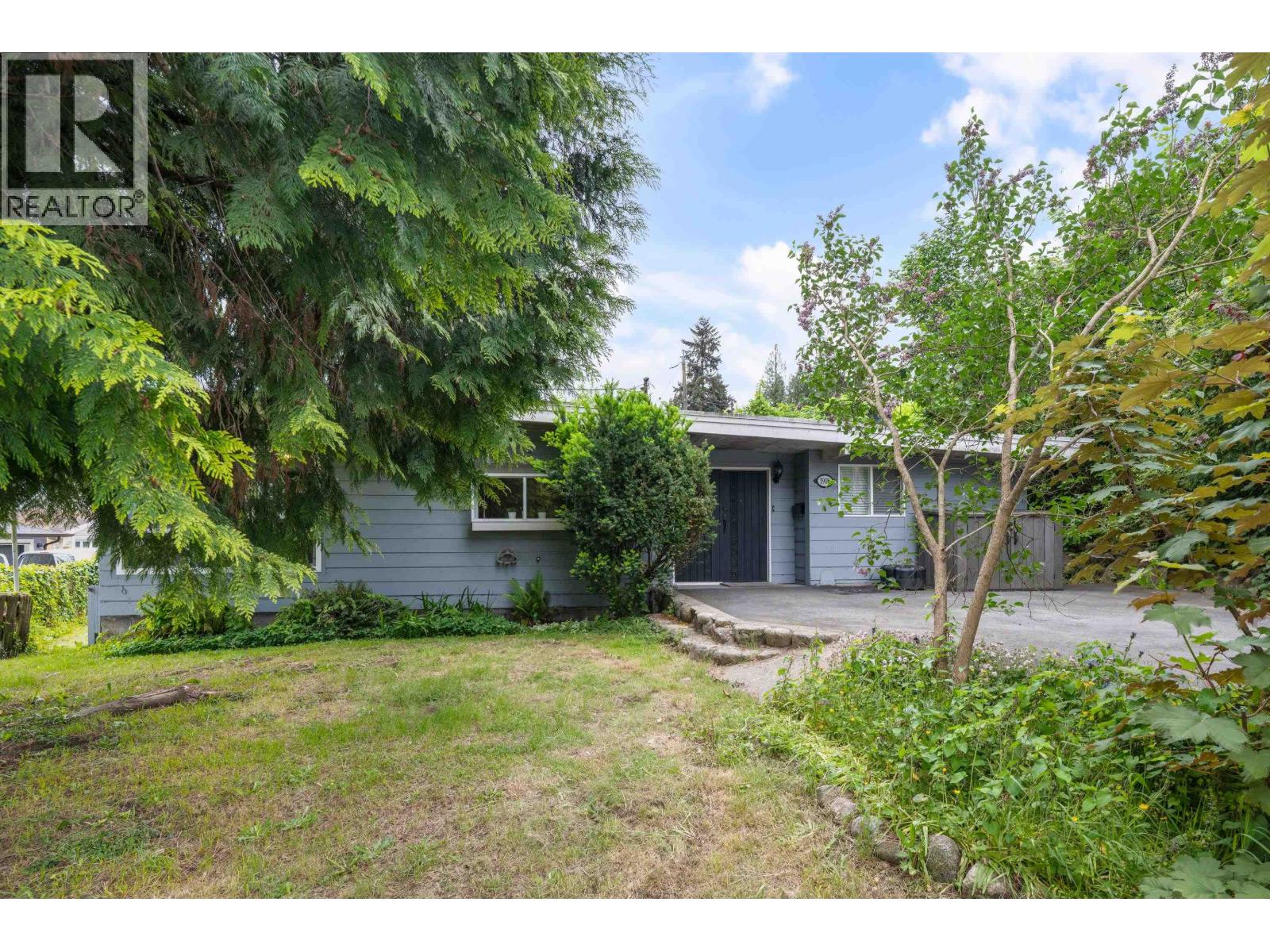 1908 WARWICK CRESCENT, Port Coquitlam, British Columbia