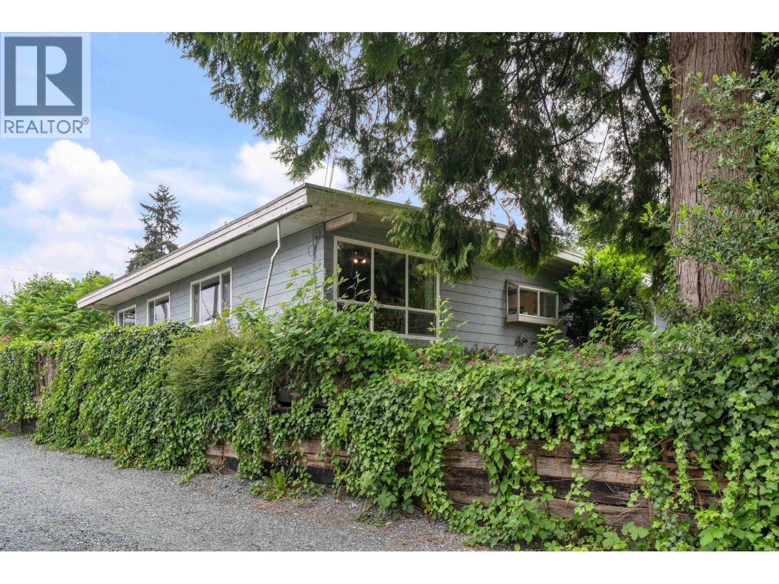 1908 Warwick Crescent, Port Coquitlam, British Columbia  V3C 1L8 - Photo 9 - R3126272