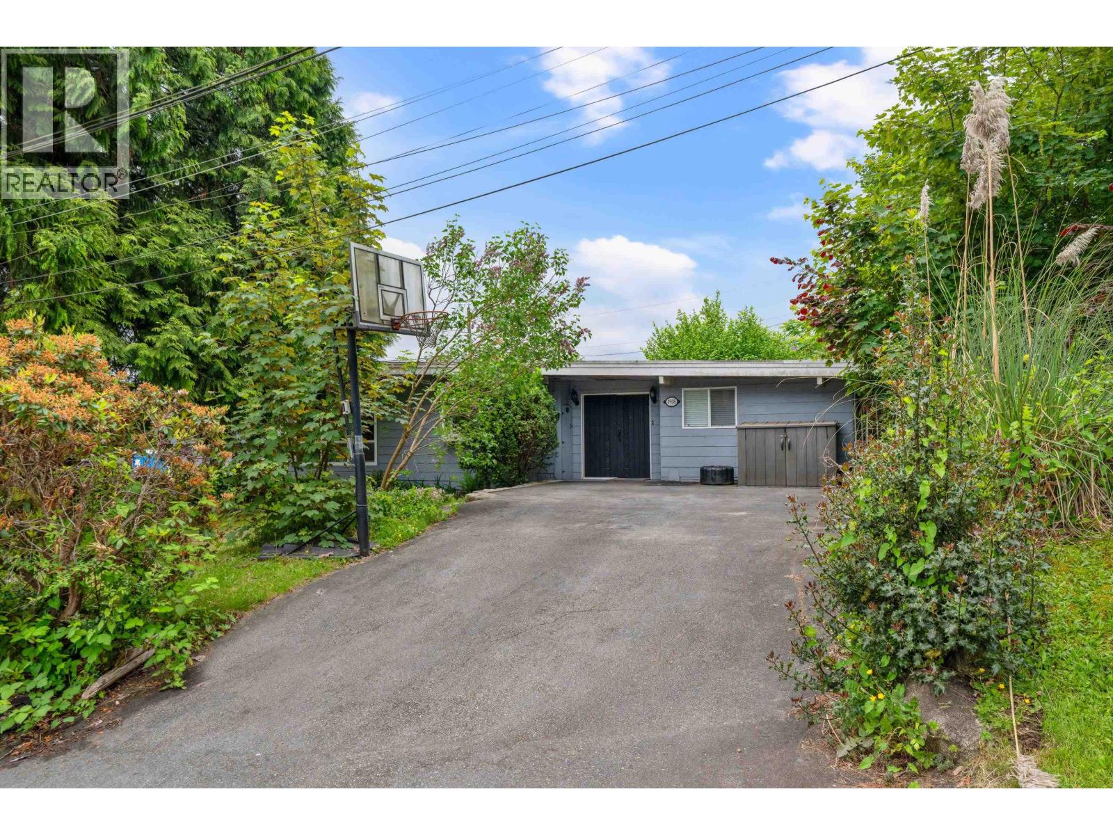 1908 Warwick Crescent, Port Coquitlam, British Columbia  V3C 1L8 - Photo 6 - R3126272