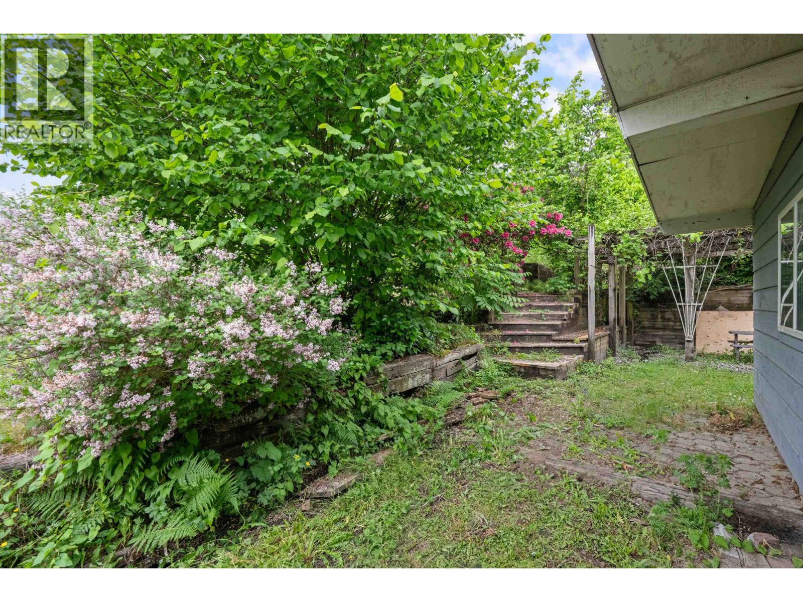 1908 Warwick Crescent, Port Coquitlam, British Columbia  V3C 1L8 - Photo 16 - R3126272
