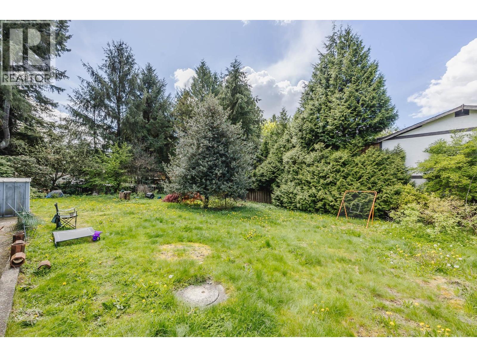 21190 Glenwood Avenue, Maple Ridge, British Columbia  V2X 8K5 - Photo 11 - R3126477