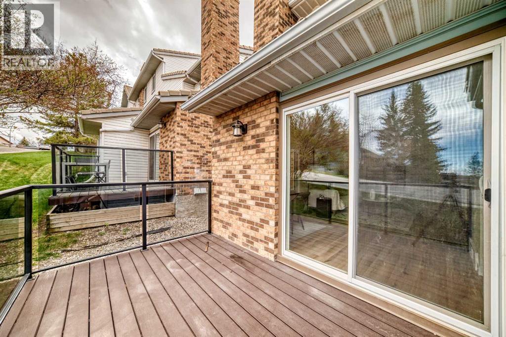 80 Coachway Gardens SW, Calgary, Alberta  T3J 2V9 - Photo 31 - A2309836
