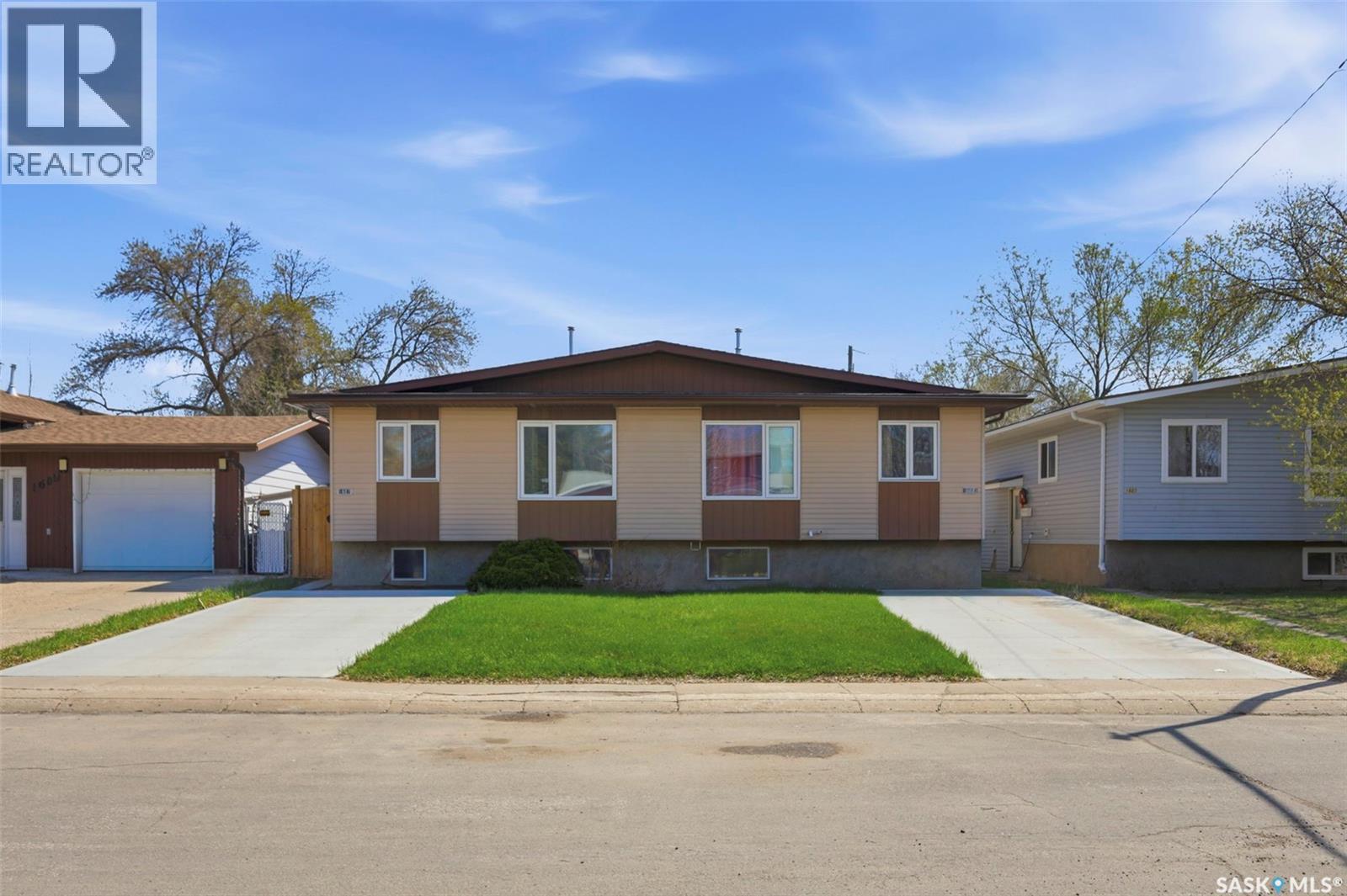 1605-1607 Laura AVENUE, Saskatoon, Saskatchewan