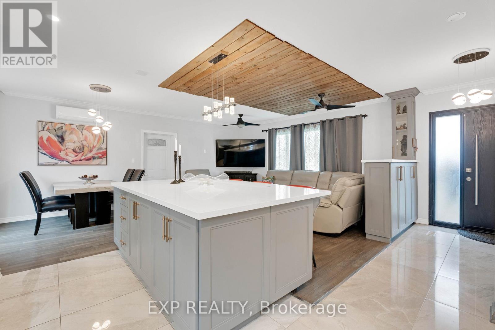 3460 Cawthra Road, Mississauga, Ontario  L5A 2X7 - Photo 7 - W13158862