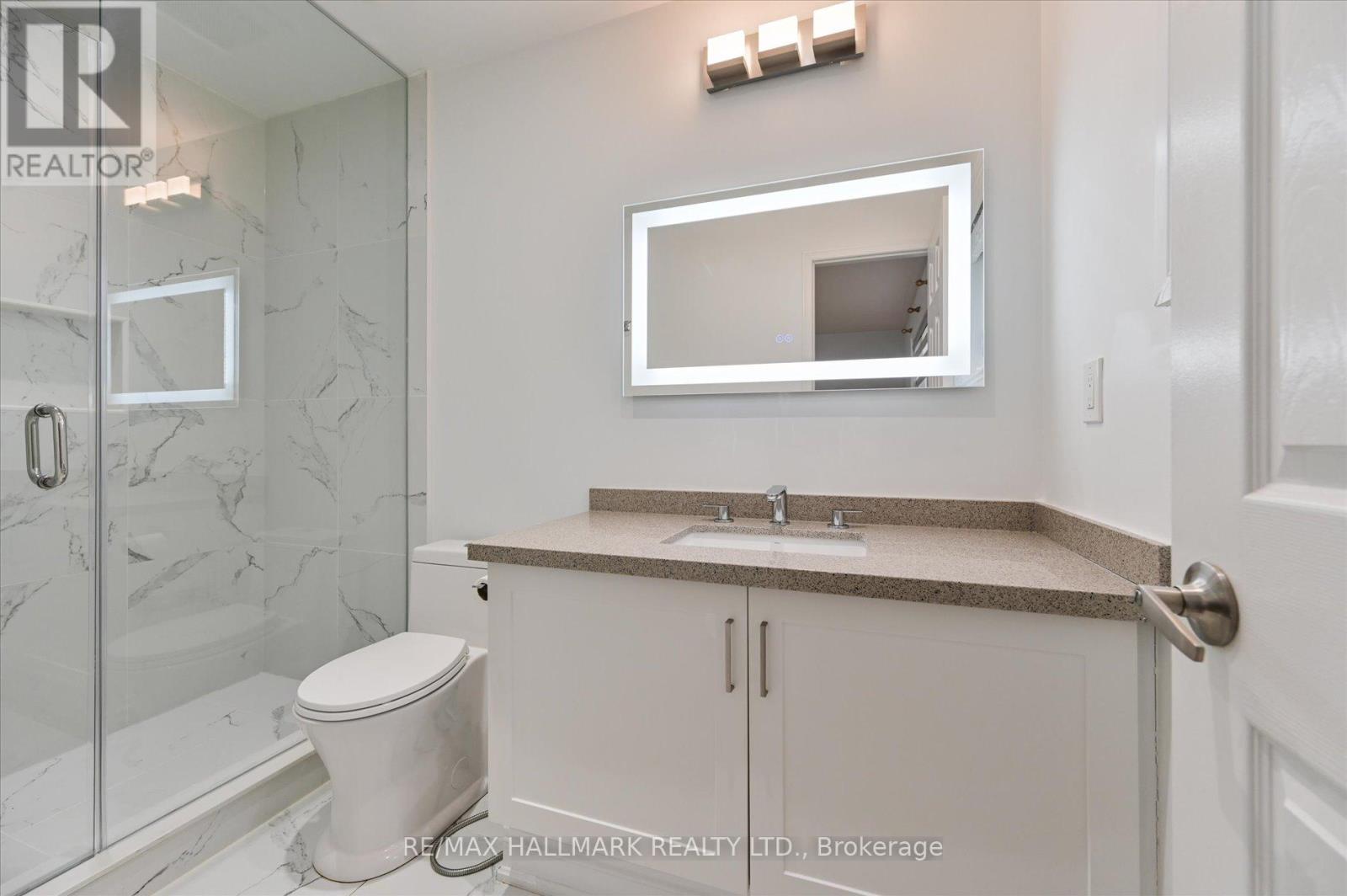 5936 Candlebrook Court, Mississauga, Ontario L5V 2V5 - Photo 23 - W13158870