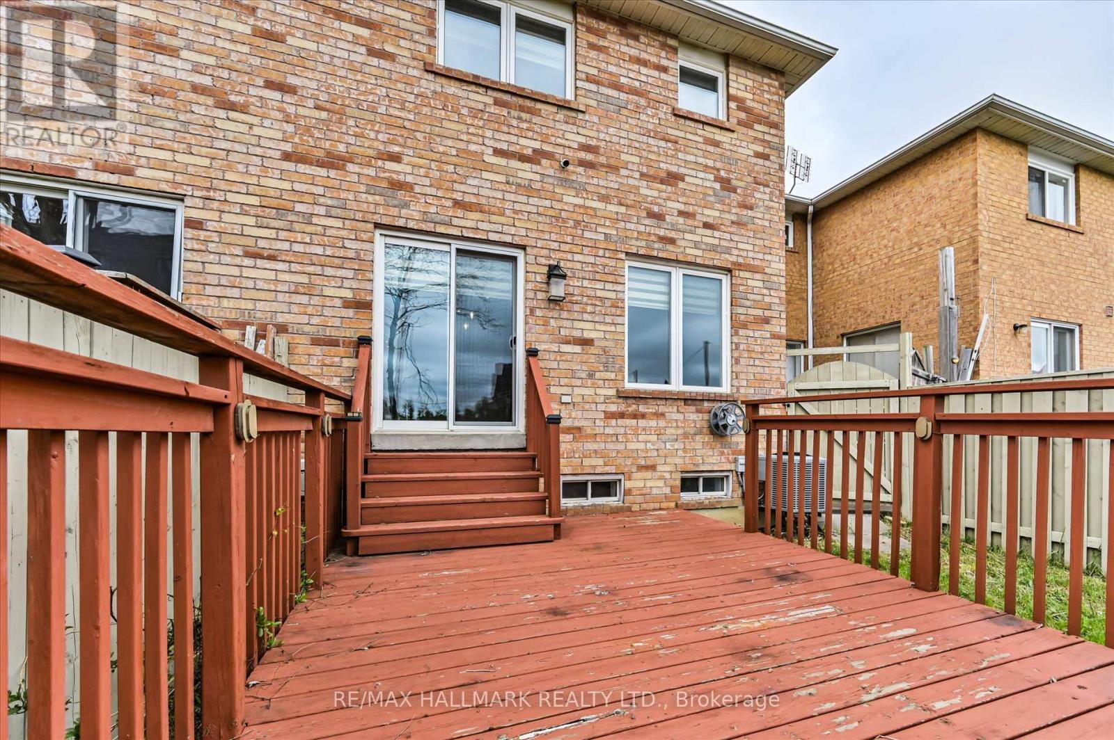 5936 Candlebrook Court, Mississauga, Ontario L5V 2V5 - Photo 34 - W13158870