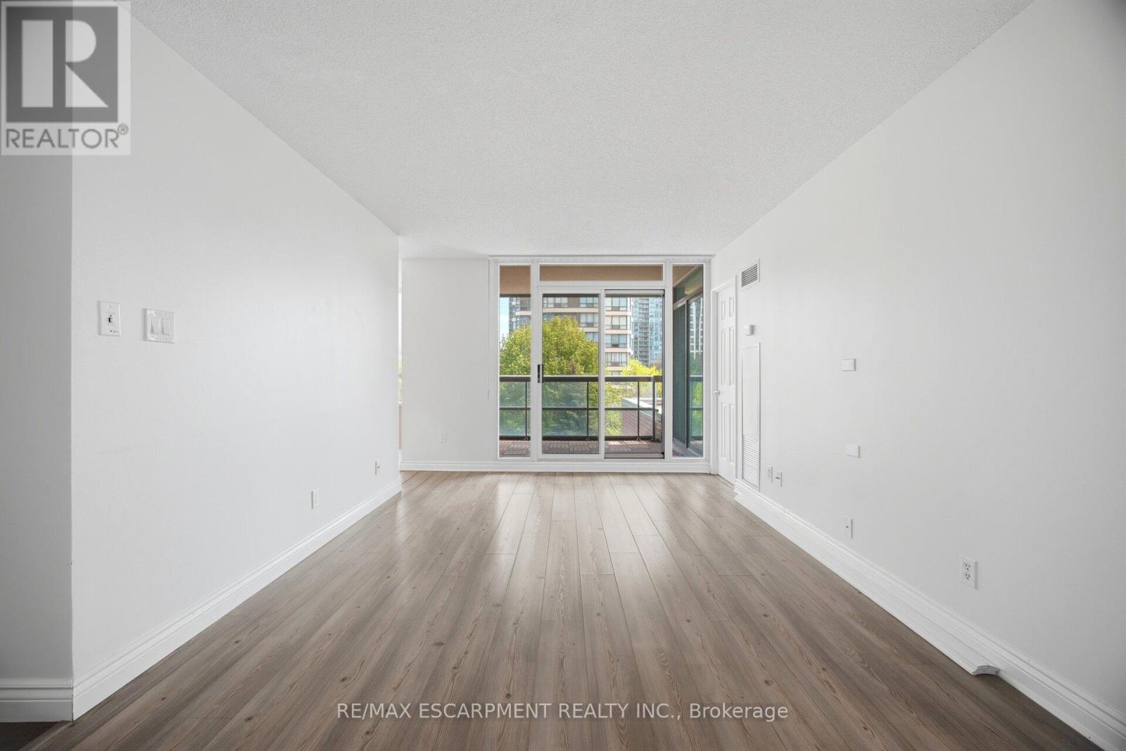 307 - 156 Enfield Place, Mississauga, Ontario  L5B 4L8 - Photo 13 - W13158872