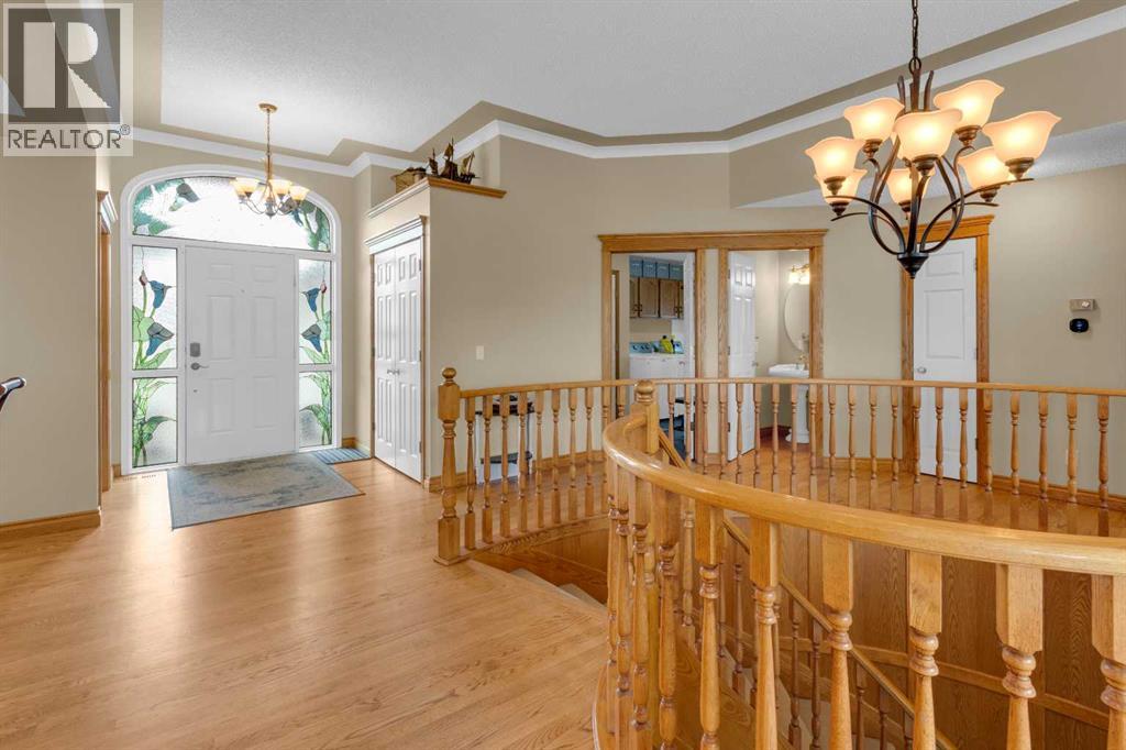 56 Riverview Circle, Cochrane, Alberta  T4C 1K3 - Photo 2 - A2312565