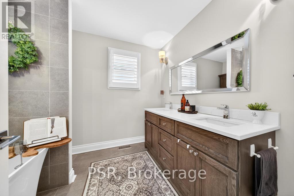 323 Queen Victoria Drive, Hamilton, Ontario  L8W 1G6 - Photo 23 - X13158832