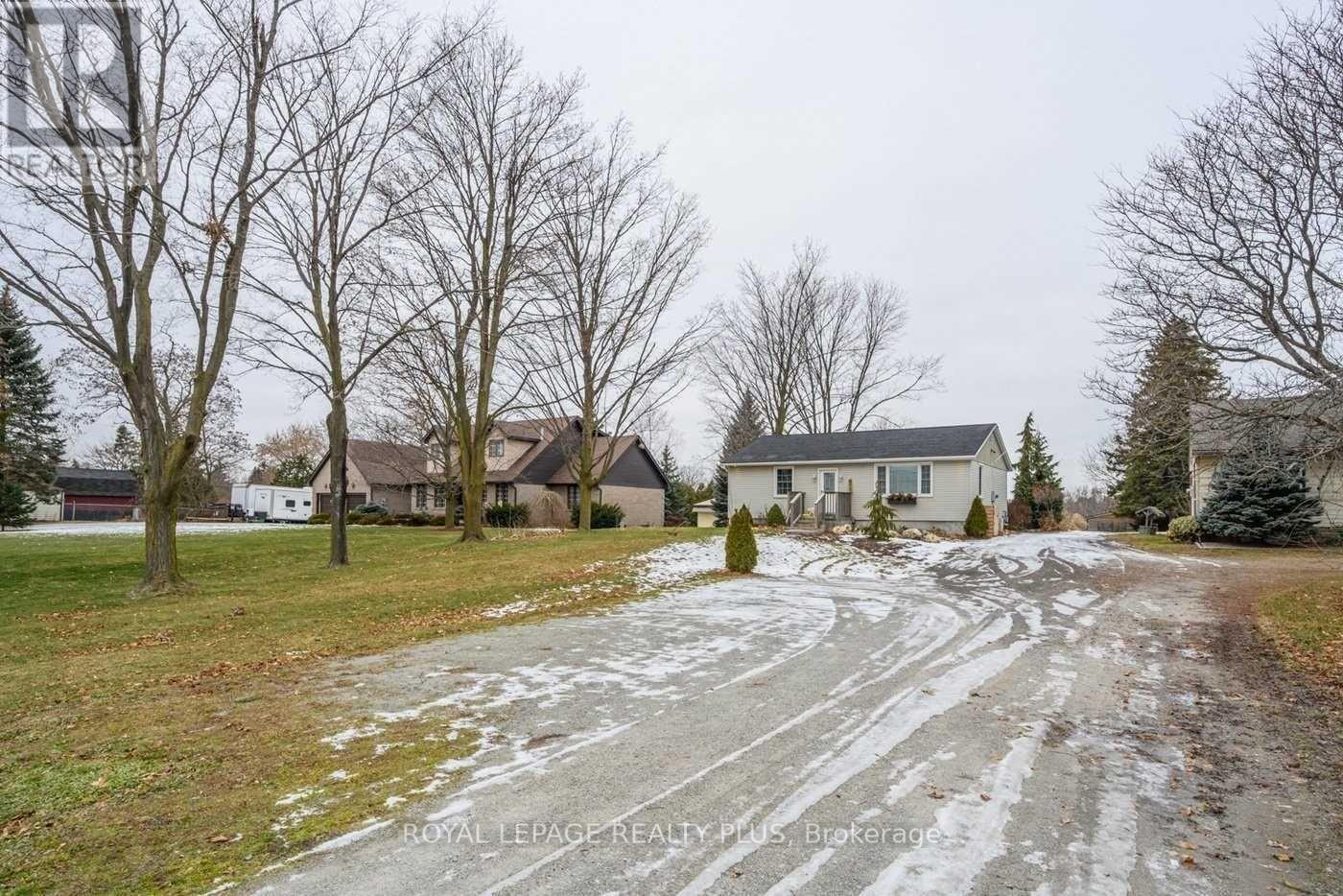 577 Dundas Street E, Hamilton, Ontario  L7A 0K8 - Photo 1 - X13158836