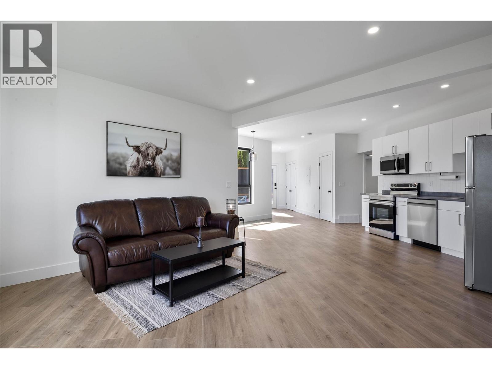 2300 Saddleback Drive, Kamloops, British Columbia  V2B 0G7 - Photo 43 - 10388036