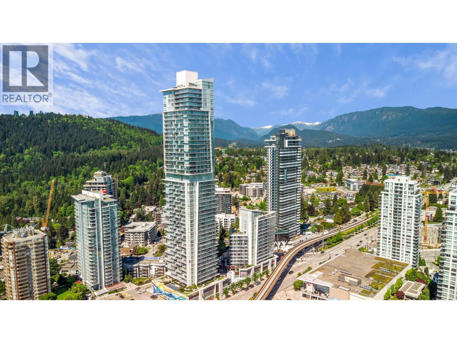 907 567 CLARKE ROAD, Coquitlam, British Columbia