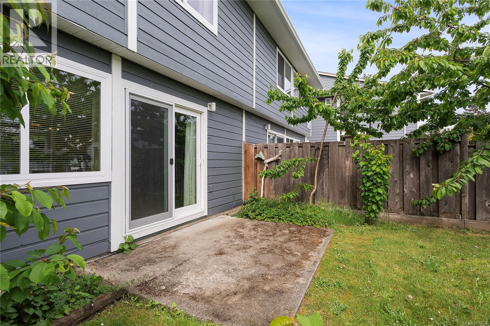 57 507 Ninth St, Nanaimo, British Columbia  V9R 1A8 - Photo 2 - 1037626