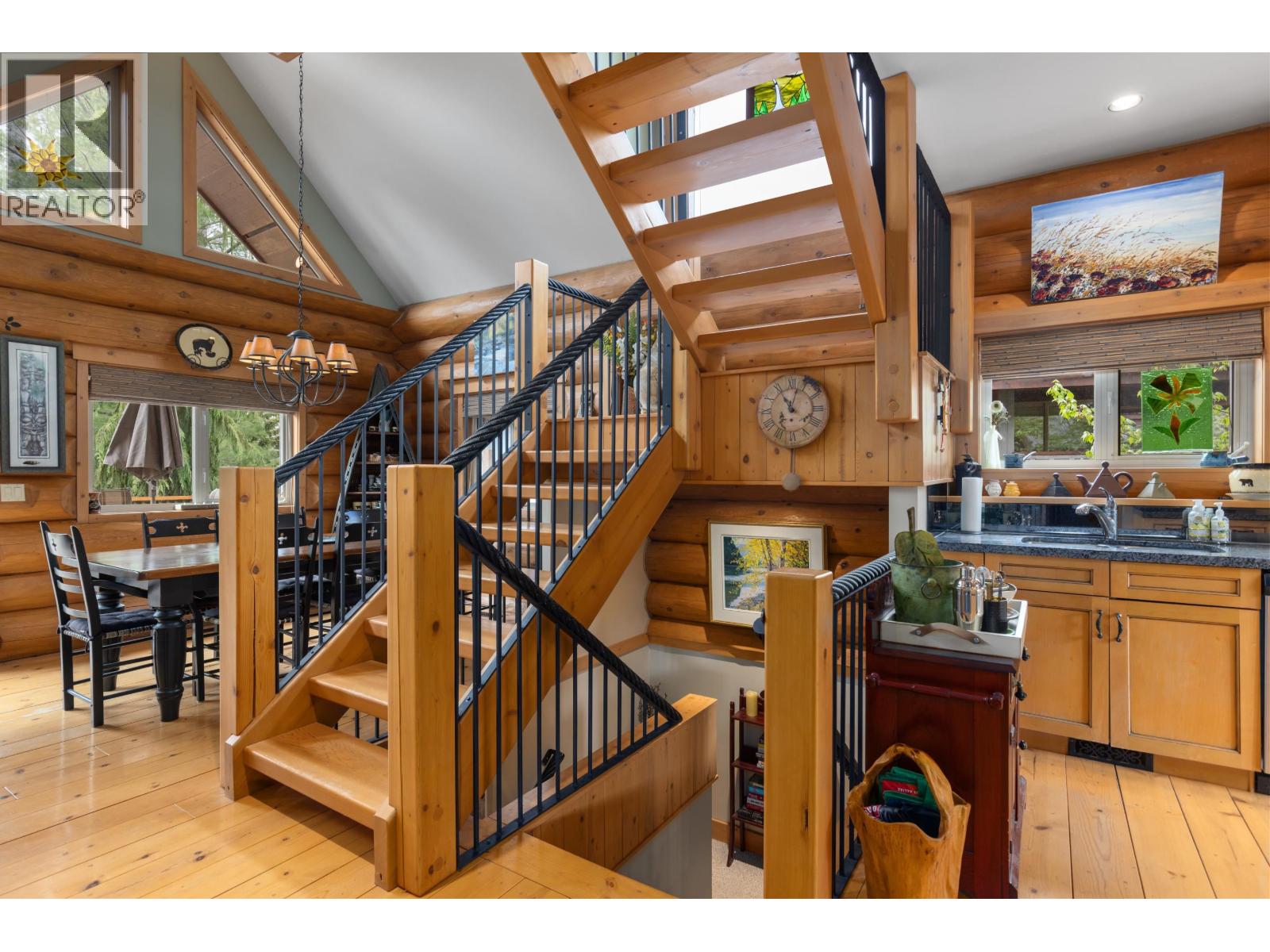 7270 Spruce Grove Circle, Whistler, British Columbia  V8E 0E8 - Photo 16 - R3124555
