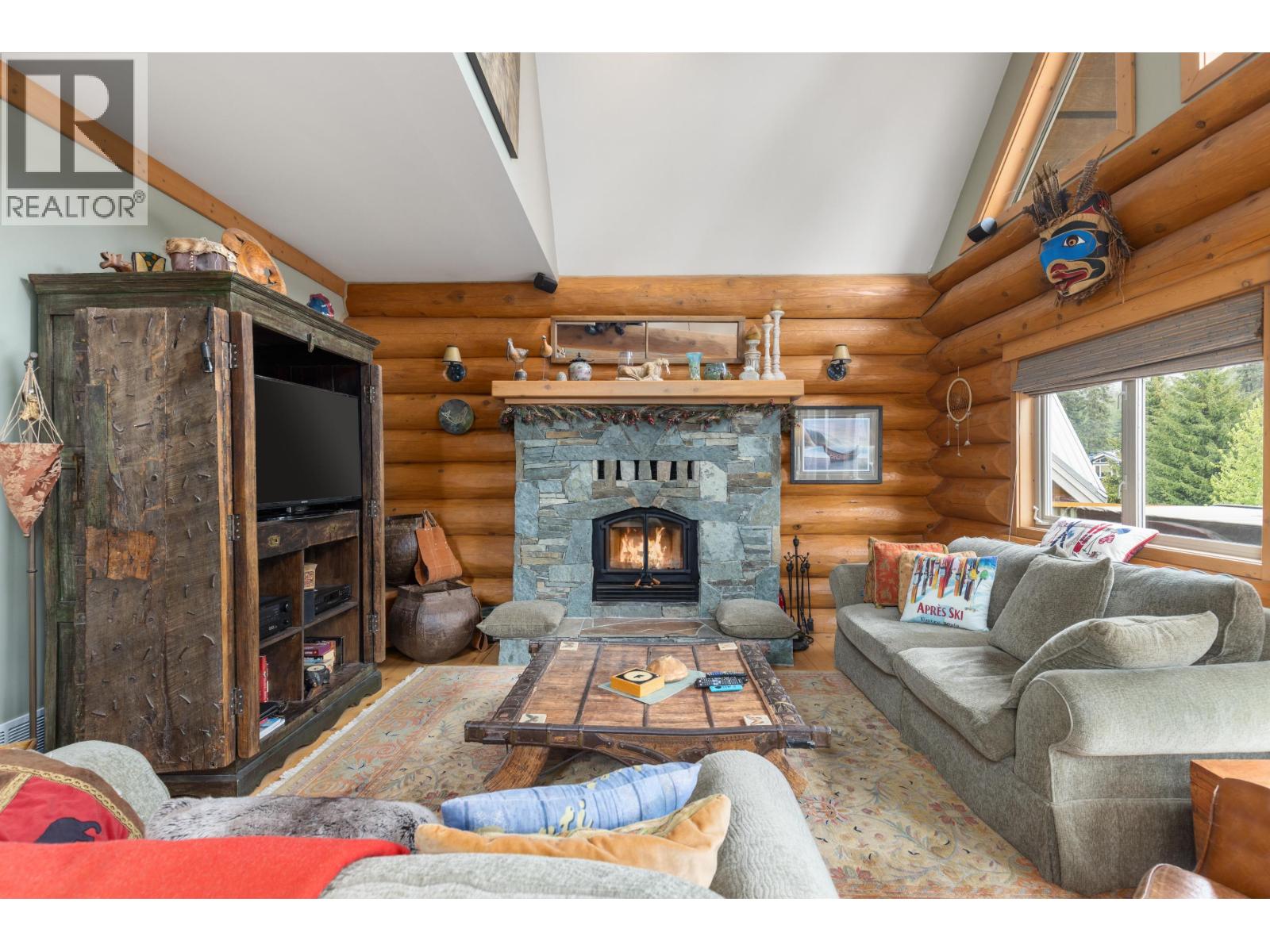 7270 Spruce Grove Circle, Whistler, British Columbia  V8E 0E8 - Photo 13 - R3124555