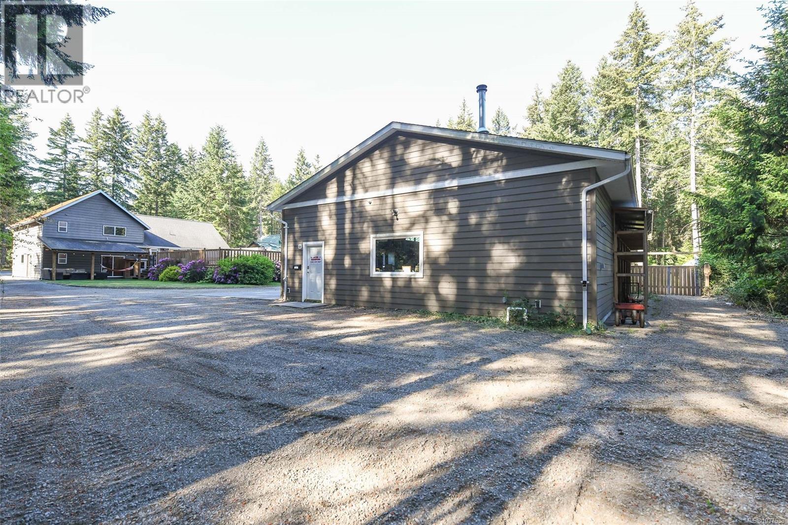1940 Ryan Rd E, Comox, British Columbia  V9M 4C9 - Photo 43 - 1037638