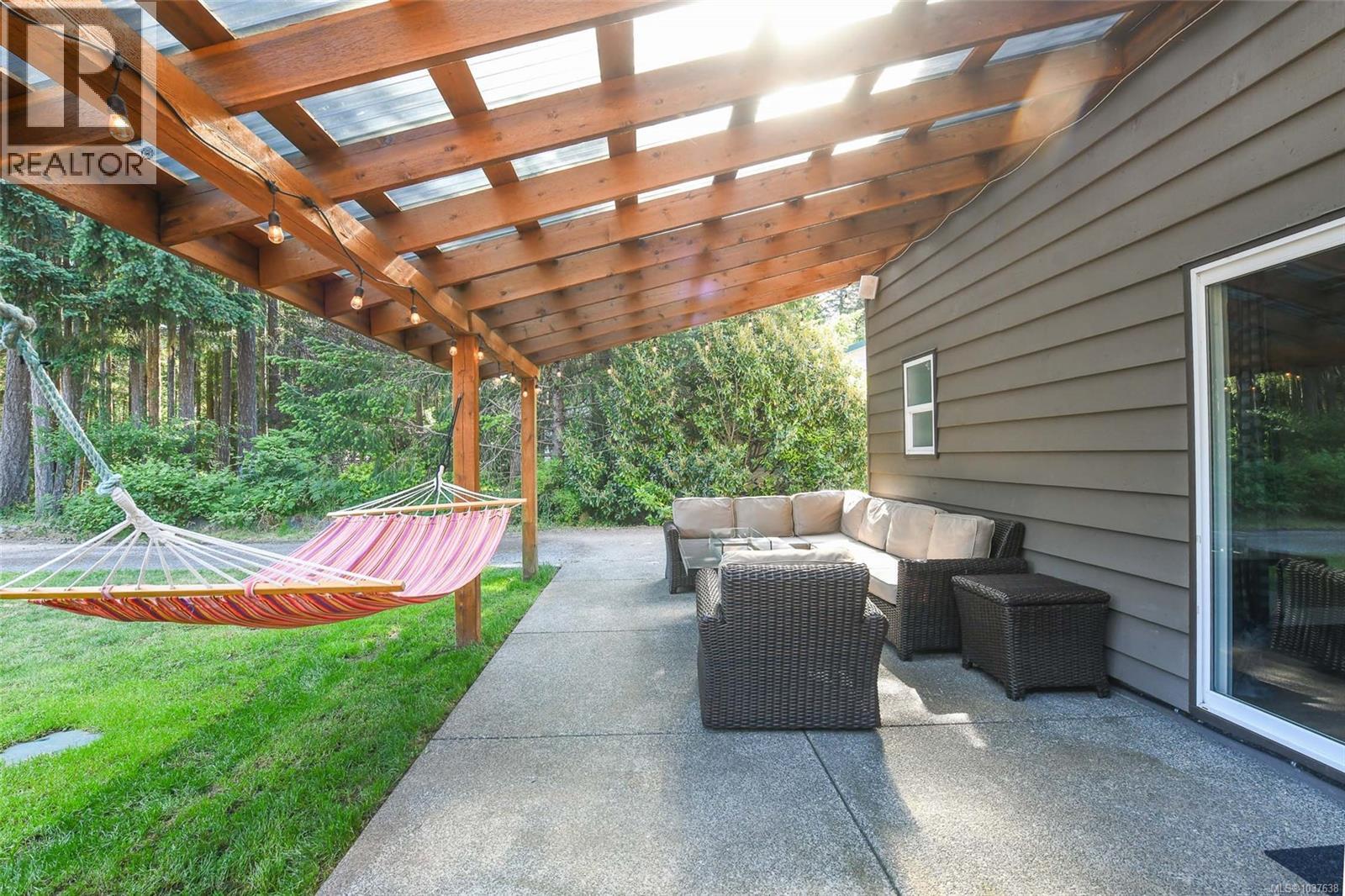 1940 Ryan Rd E, Comox, British Columbia  V9M 4C9 - Photo 37 - 1037638