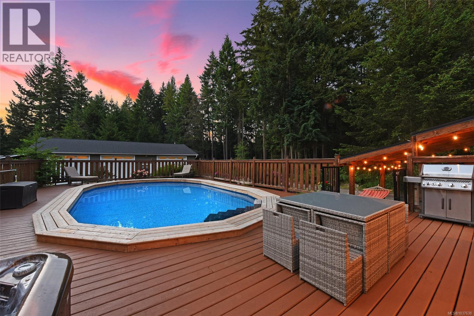 1940 Ryan Rd E, Comox, British Columbia  V9M 4C9 - Photo 4 - 1037638