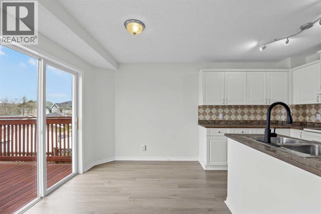 289 Hidden Spring Green NW, Calgary, Alberta  T3A 5N2 - Photo 9 - A2308708