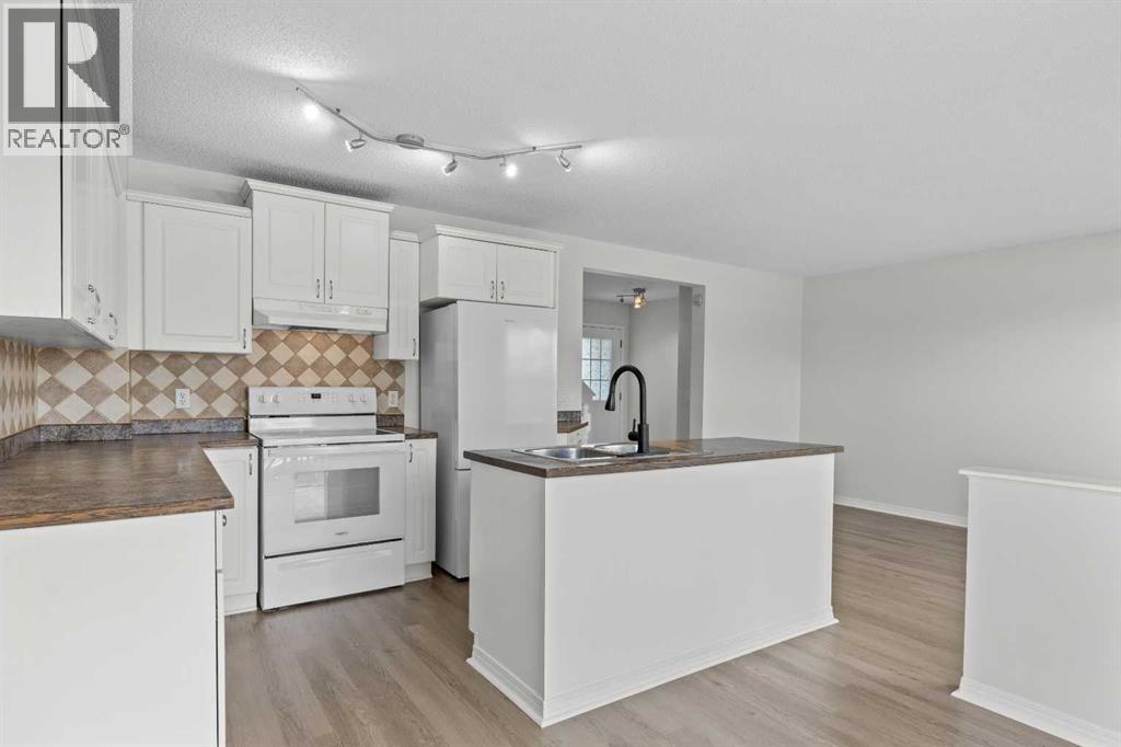 289 Hidden Spring Green NW, Calgary, Alberta  T3A 5N2 - Photo 12 - A2308708