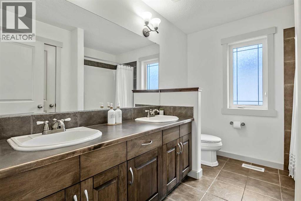 222 Chapala Point SE, Calgary, Alberta  T2X 3W9 - Photo 21 - A2310460