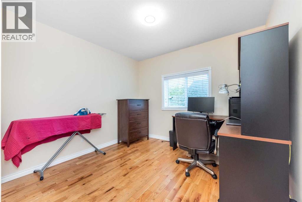 138 Panamount Crescent NW, Calgary, Alberta  T3K 5L7 - Photo 22 - A2312734