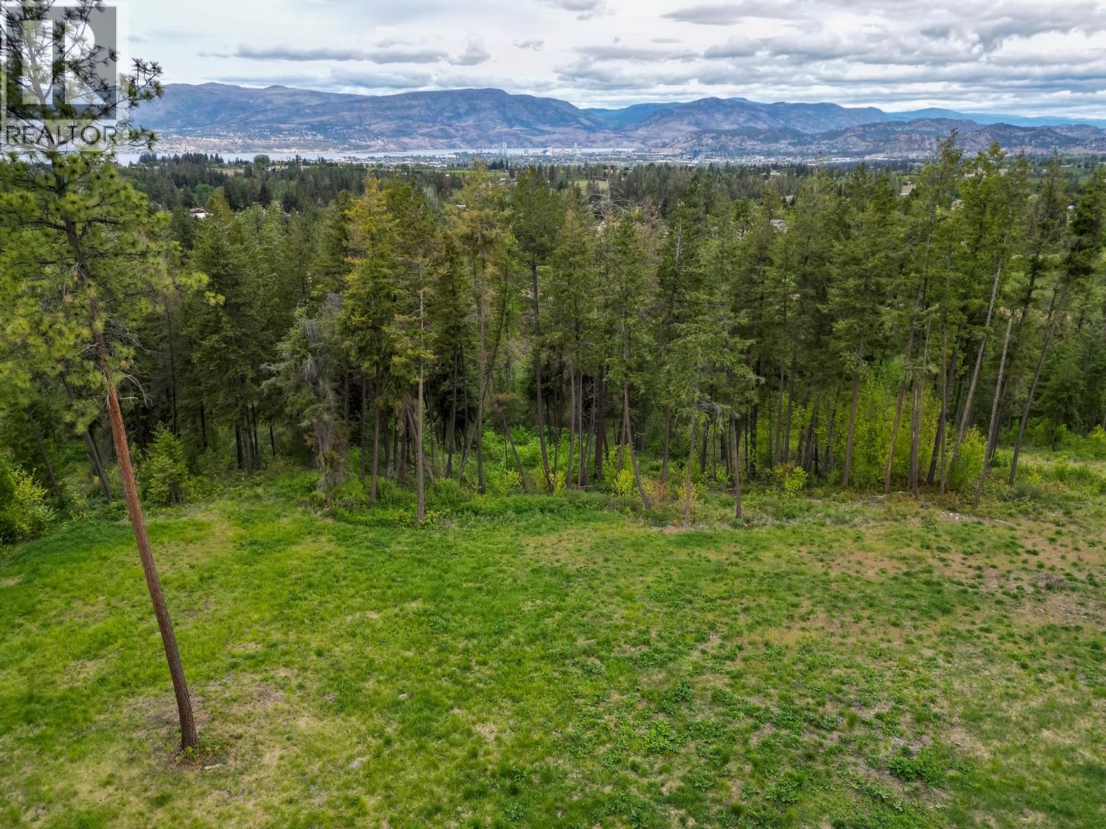 4415 Hayes Road, Kelowna, British Columbia  V1W 4C5 - Photo 3 - 10388182