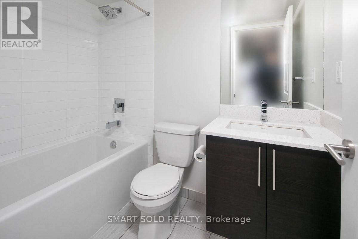 2310 - 400 Adelaide Street, Toronto, Ontario  M5A 4S3 - Photo 15 - C13158970