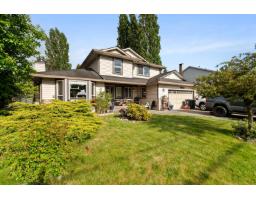 <div class="price">$1,999,999</div> 4970 216 Street, Langley<br><div style="margin-bottom:8px;"><small>Royal LePage Wheeler Cheam</small></div><div class='bed_bath'>3 Bed | 3 Bath</div>