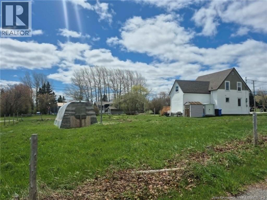 1073 Route 134, Petit-Rocher-Sud, New Brunswick  E8J 1B8 - Photo 3 - NB133662