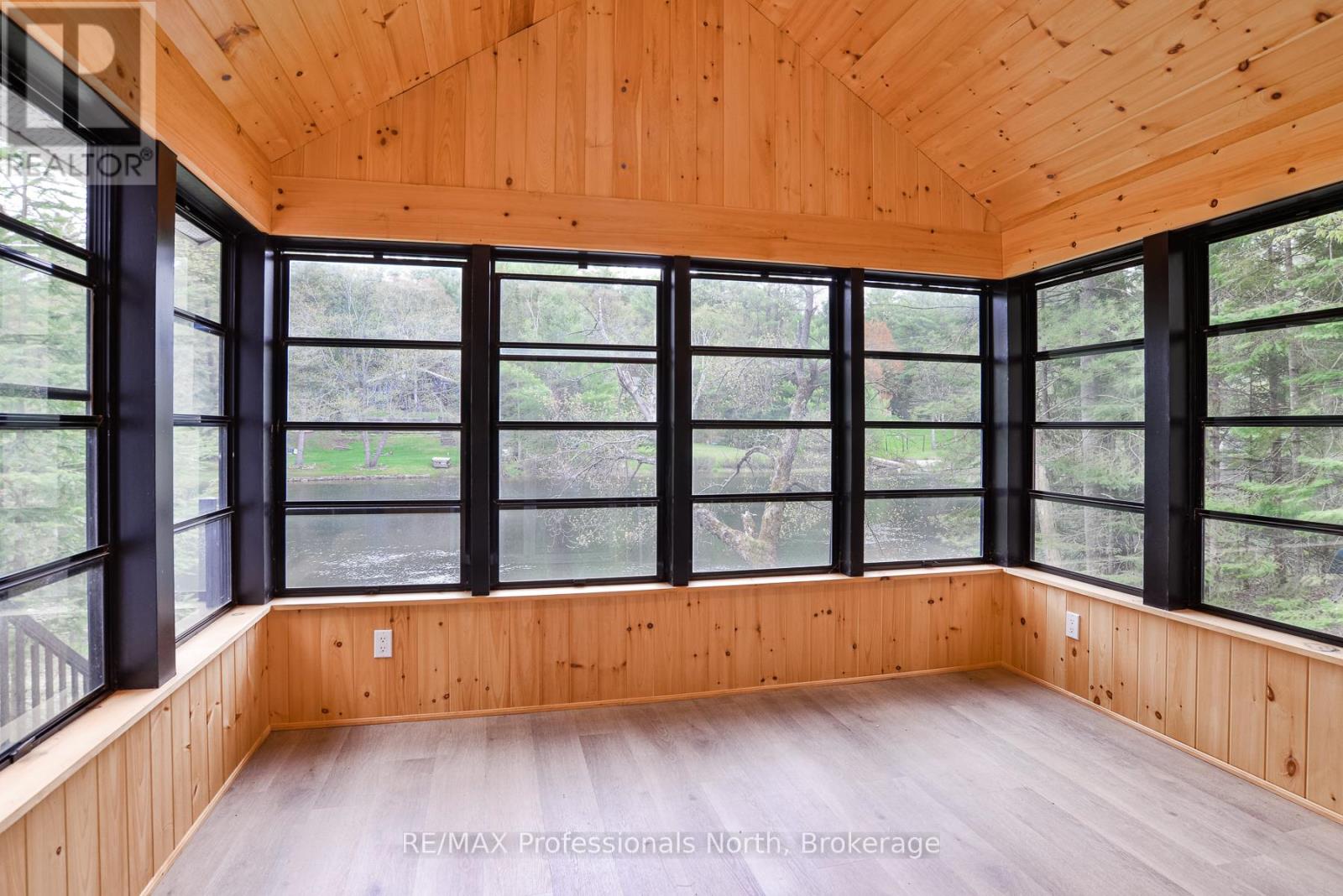 1011 Harmony Lane Private, Bracebridge, Ontario P1L 1W9 - Photo 3 - X13158914