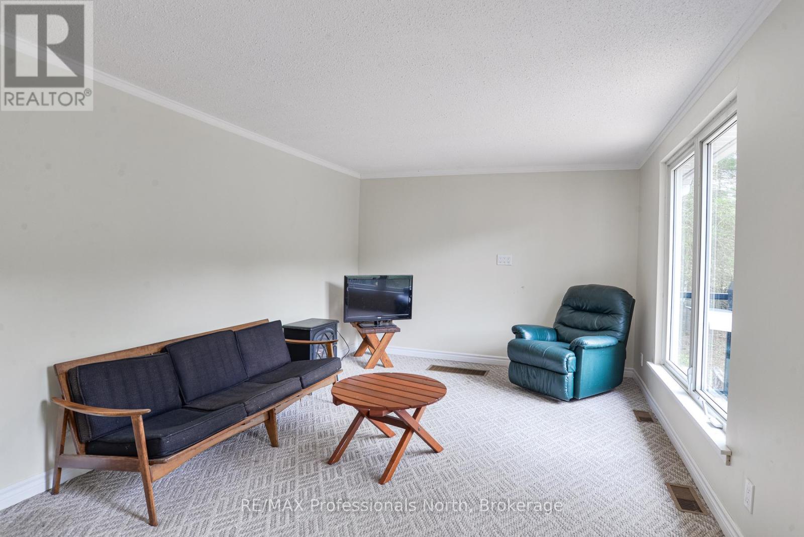 1011 Harmony Lane Private, Bracebridge, Ontario P1L 1W9 - Photo 8 - X13158914