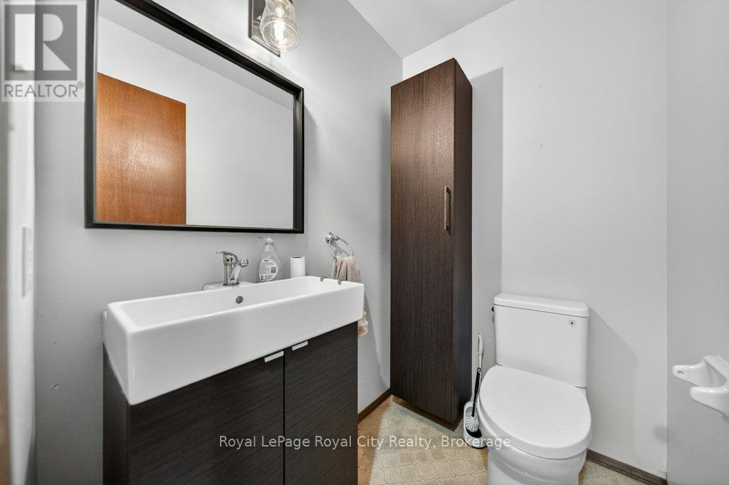 16 Mcelderry Road, Guelph, Ontario N1G 4K3 - Photo 14 - X13158962