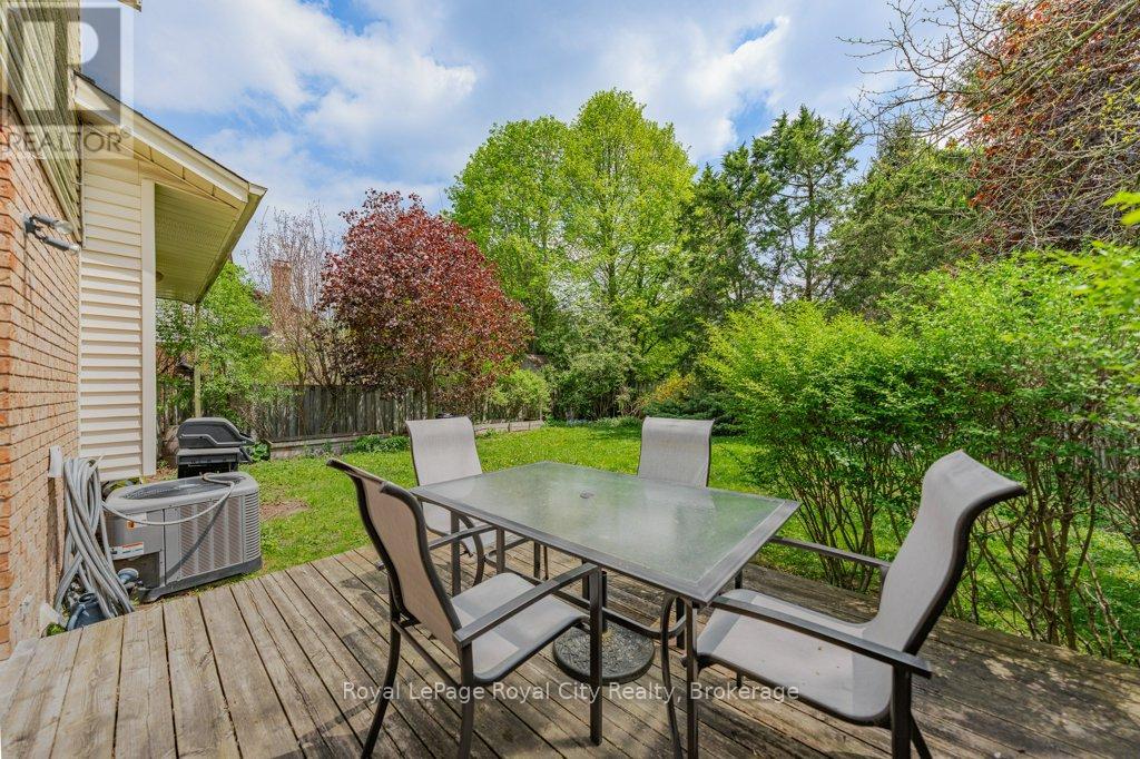 16 Mcelderry Road, Guelph, Ontario N1G 4K3 - Photo 29 - X13158962