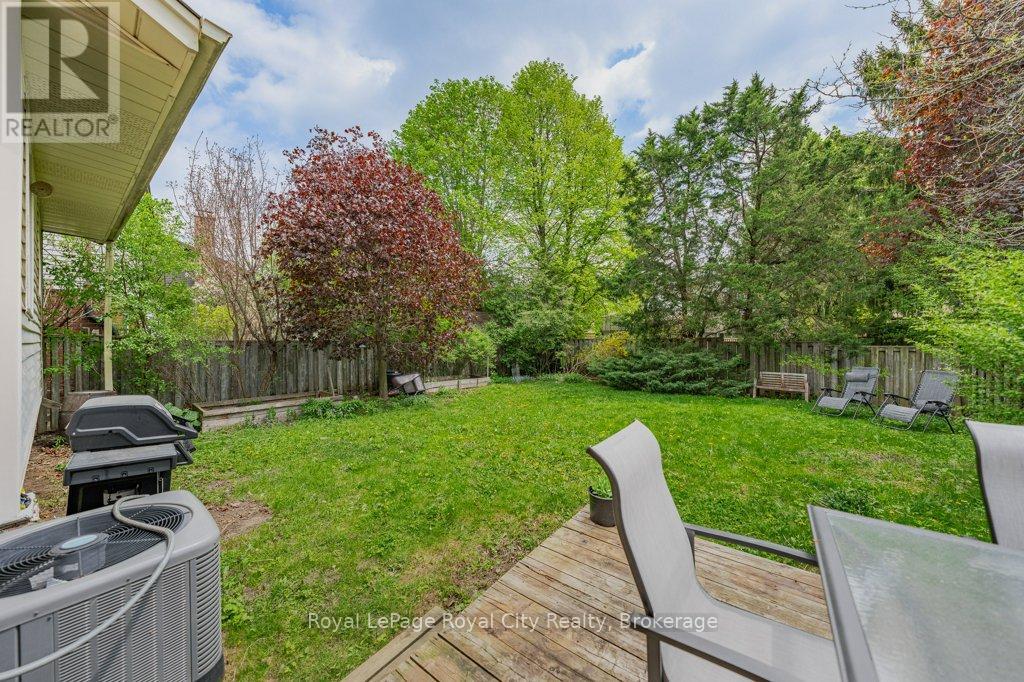 16 Mcelderry Road, Guelph, Ontario N1G 4K3 - Photo 30 - X13158962