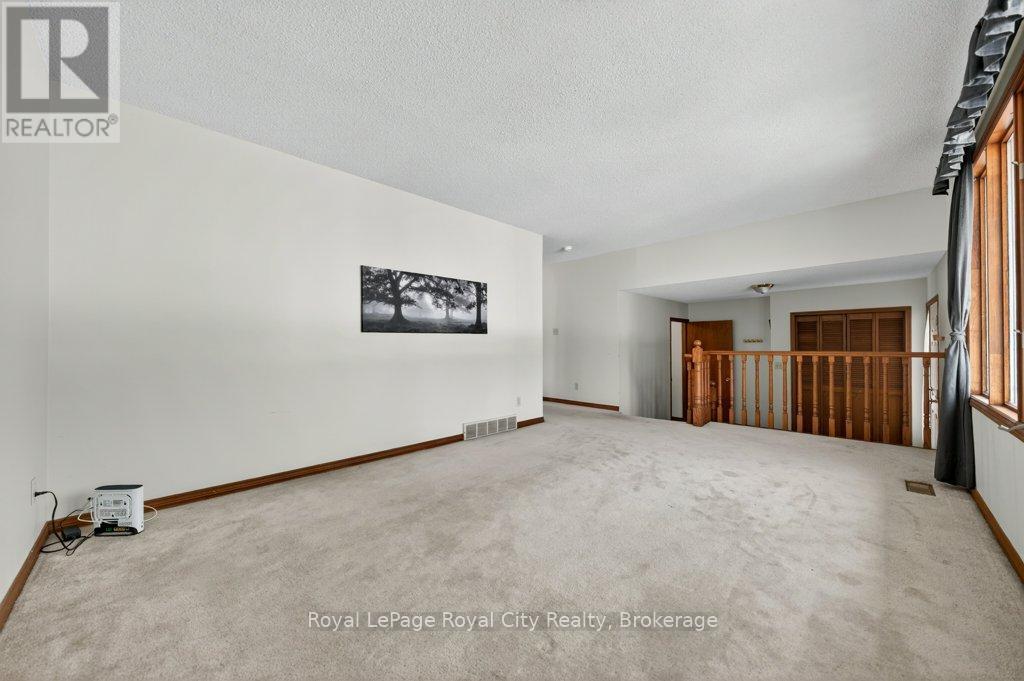 16 Mcelderry Road, Guelph, Ontario N1G 4K3 - Photo 5 - X13158962