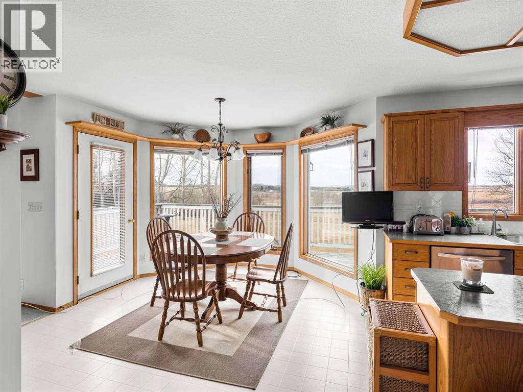 3216 Township Road 303 Road, Rural Mountain View County, Alberta  T0M 0N0 - Photo 20 - A2293239