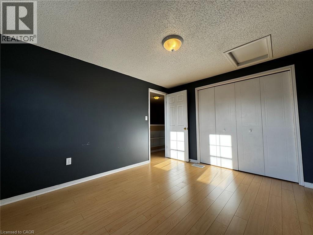 37 Northcliffe Crescent, Cambridge, Ontario  N3C 4M7 - Photo 3 - 40832519