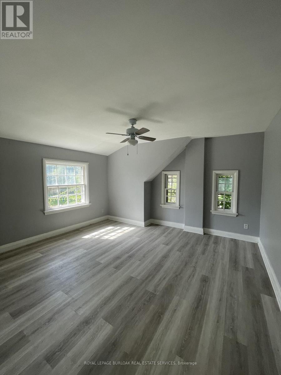 Upper - 46 Plains Road E, Burlington, Ontario  L7T 2B9 - Photo 14 - W13158956