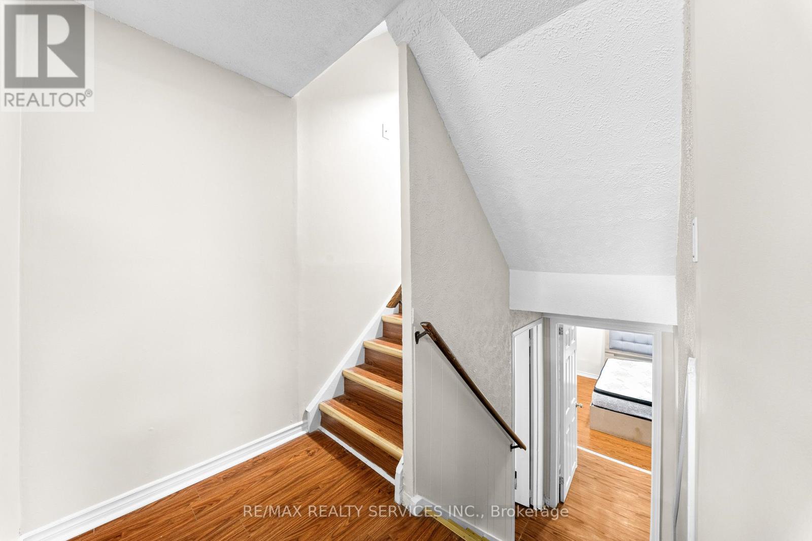 62 Horne Drive, Brampton, Ontario  L6V 2V3 - Photo 34 - W13158980