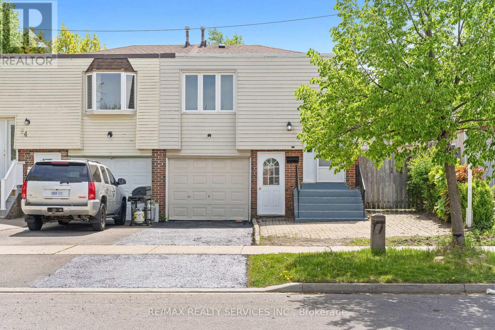 62 Horne Drive, Brampton, Ontario  L6V 2V3 - Photo 4 - W13158980