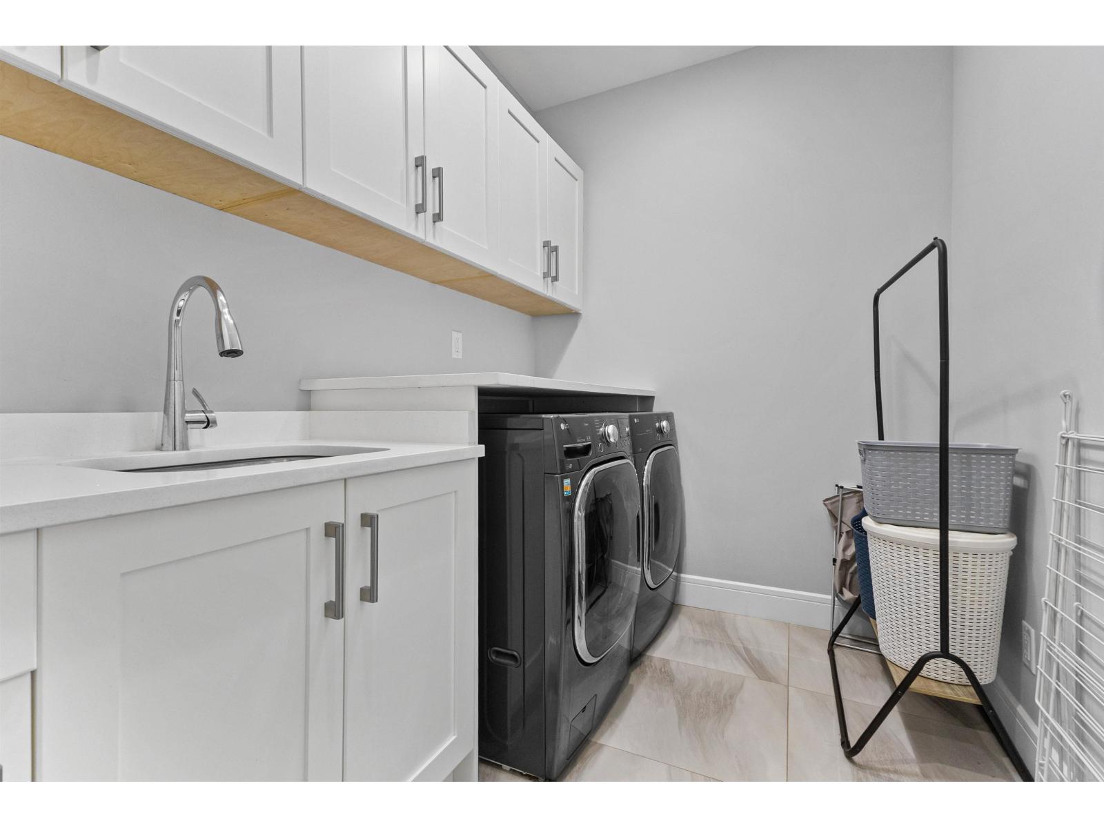 33827 Mayfair Avenue, Abbotsford, British Columbia V2S 1P7 - Photo 30 - R3125846