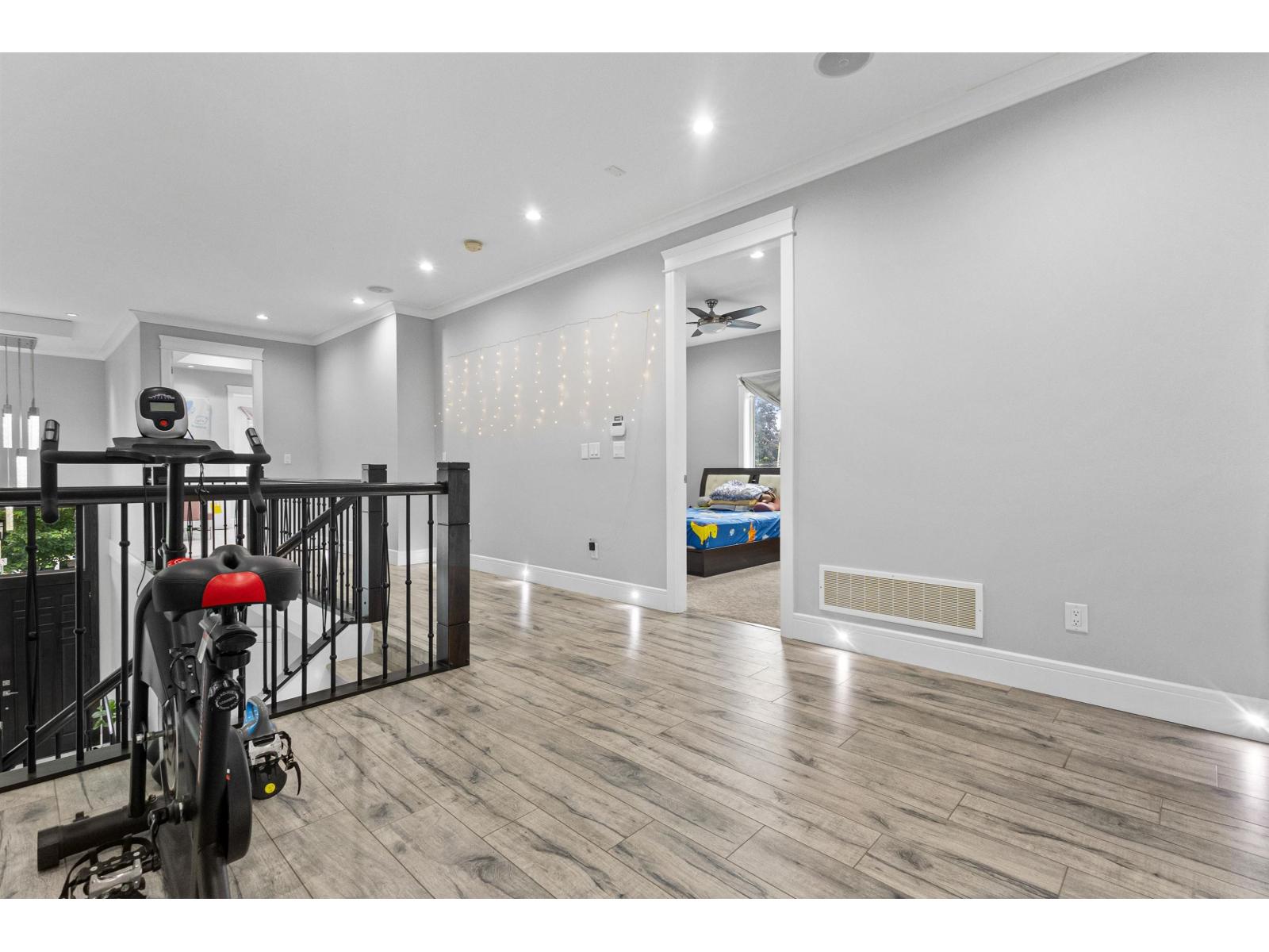 33827 Mayfair Avenue, Abbotsford, British Columbia V2S 1P7 - Photo 31 - R3125846