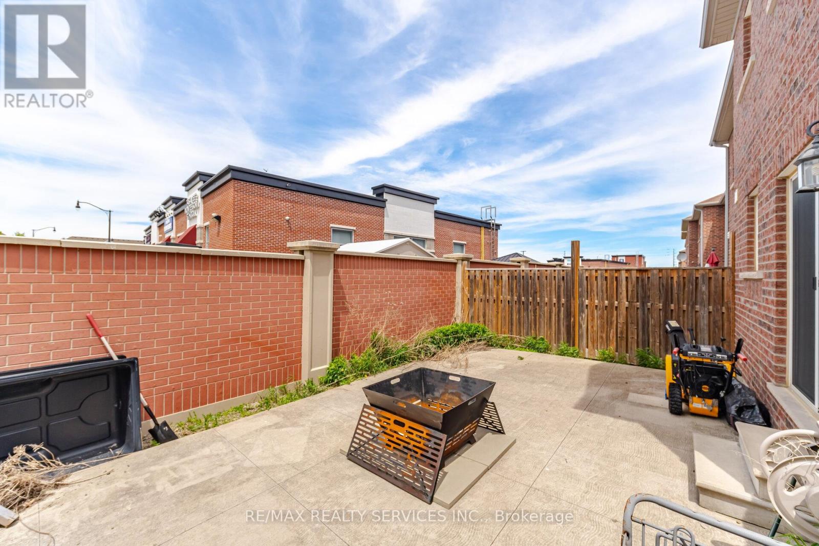 144 Baffin Crescent, Brampton, Ontario  L7A 4K9 - Photo 32 - W13141944