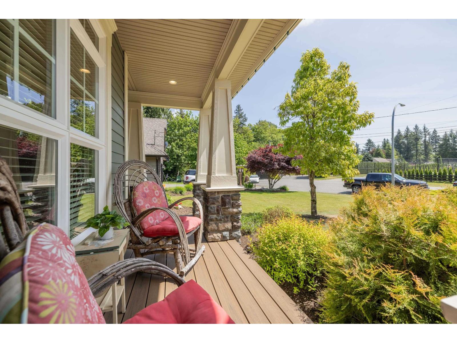 21271 43 Avenue, Langley, British Columbia V3A 7R9 - Photo 5 - R3126534