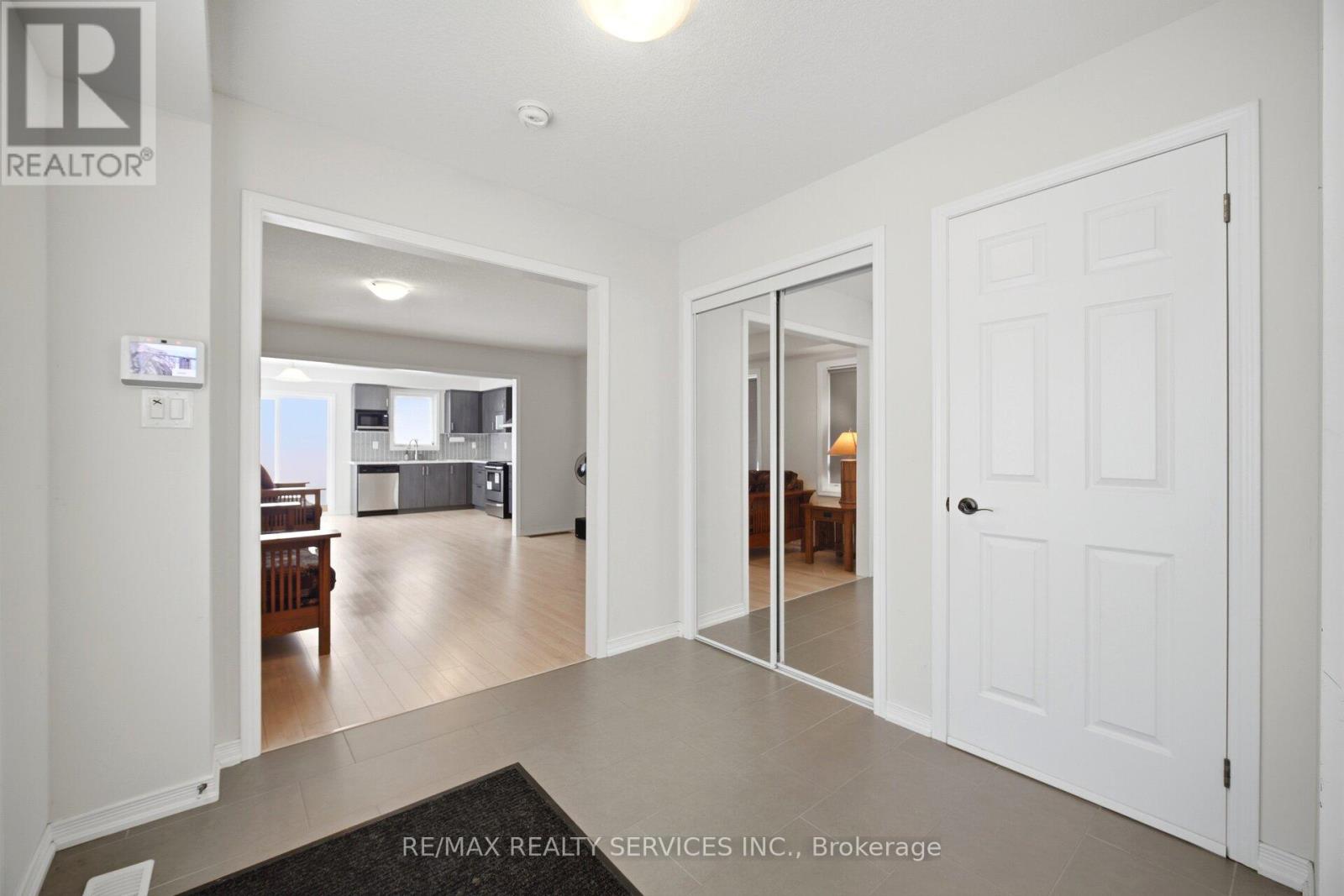 144 Baffin Crescent, Brampton, Ontario  L7A 4K9 - Photo 9 - W13141944
