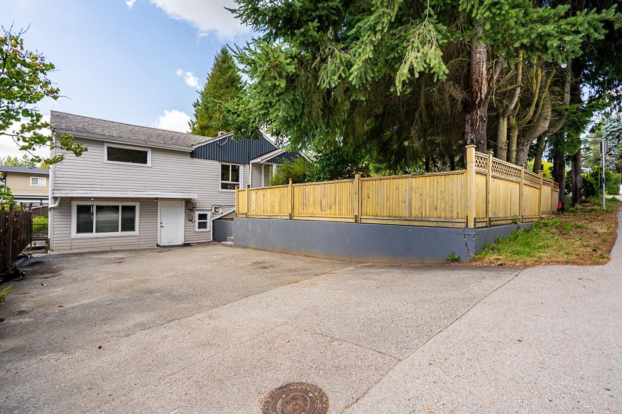 9893 132 Street, Surrey, British Columbia  V3T 3S7 - Photo 2 - R3125829